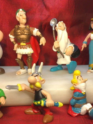 Plastoy & Coscinny Uderzo Αστερίξ 9 φιγούρες σαν καινούργιο