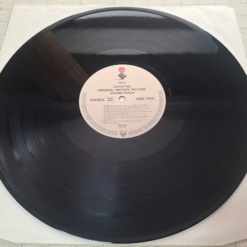 Cocktail Original Motion Picture Soundtrack LP like new, rock
