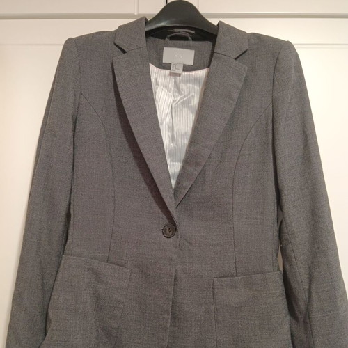 H&M gray jacket size S-M like new