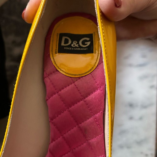 Dolce & Gabbana yellow pumps size 36.5 like new