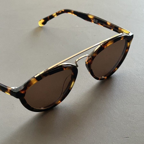 H&M Tortoiseshell Sunglasses with Gold Details like new