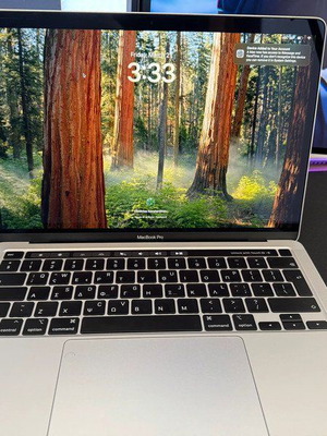 MacBook Pro 13" (2020) Apple M1 8GB RAM 512GB SSD