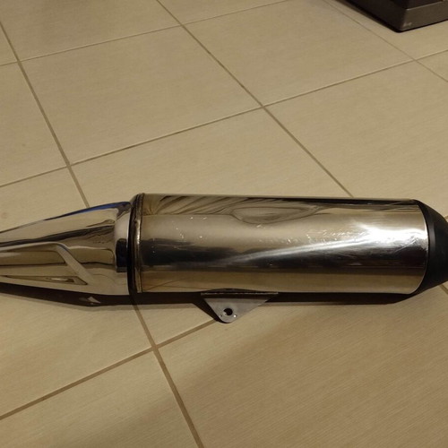 Honda CBR 500 factory exhaust like new with minor dent