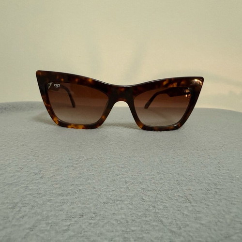 Ojo sunglasses like new