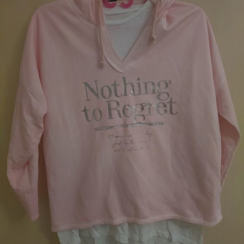 Women's hoodie layered style in soft pink and white like new