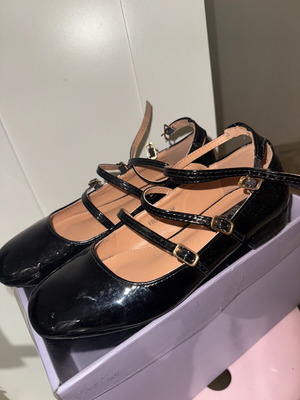 Mary Jane ballerina shoes like new, black, size 36