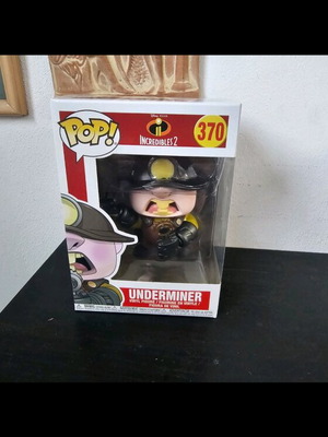 Funko Pop Disney #370 Underminer from Incredibles new