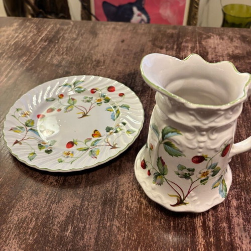 Old Foley England decorative set like new