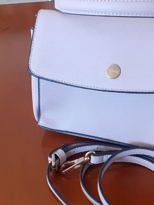 Bershka pink shoulder bag like new, minimal