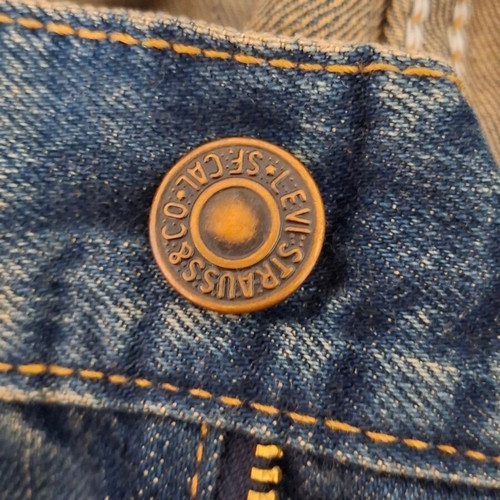 Vintage Levi's 529 women's bootcut jeans size W26 L32 new blue
