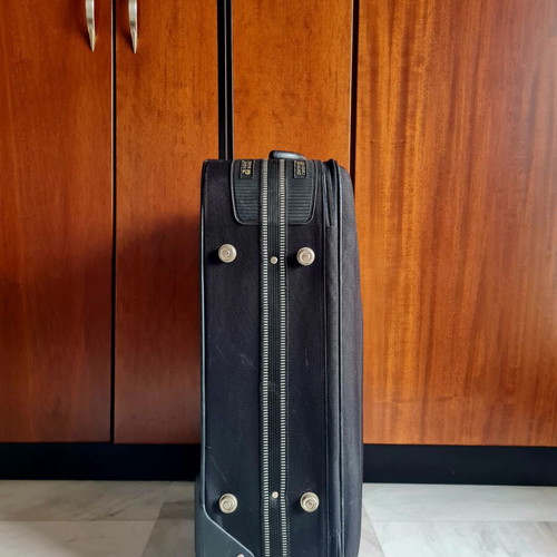 Pierre Cardin medium suitcase 24×43×66 cm with 2 wheels, black