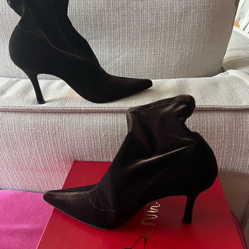 Renne Caovilla boots size 37.5 like new, dark brown velvet, 9 cm heel