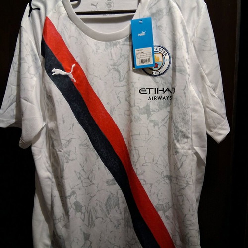 Manchester City away jersey new, size Large