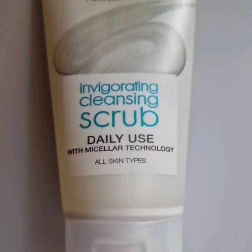 Avon daily scrub new