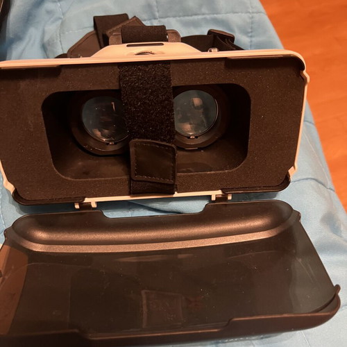 Drone Utronix with spare parts, controller and VR, mobile compatible