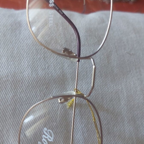 Vintage Royal Metal Eyeglass Frame like new, matt gold, size 51