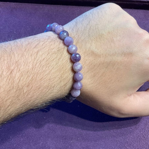 Bracelet made of authentic Lepidolite
