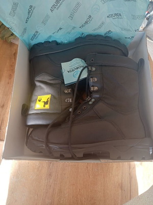 Robusta Step Forward Goretex boots new, size 43