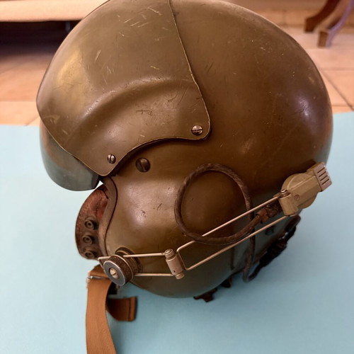 SPH-4 pilot helmet 1950s with Snoopy symbol, American military