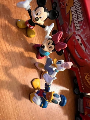 Disney figures like new, set of 4 with Mickey, Minnie, Donald and Daisy