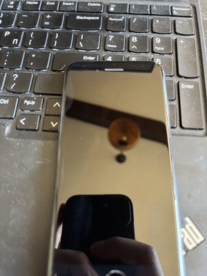iPhone SE 2022 δεύτερης γενιάς σαν καινούργιο, 64GB, διπλή SIM