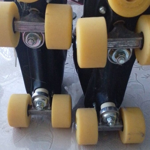 Rookie roller skates like new, size 37-39, genuine leather