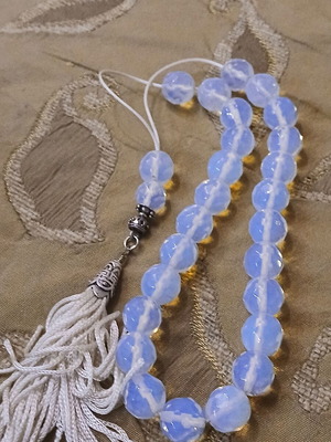 Semi-precious stone komboloi like new, moonstone, silver elements