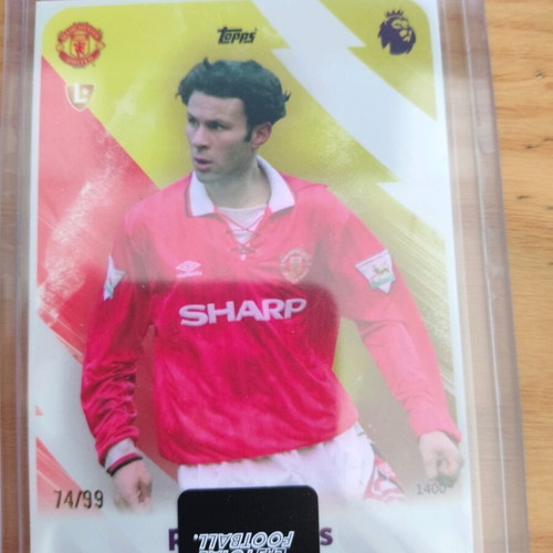 Topps Total Football Ryan Giggs Manchester United card like new