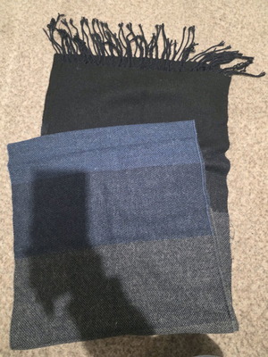 Wool scarf new in blue and black with fringes