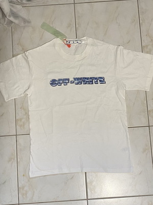 Off White white T-shirt, size M