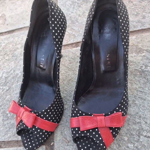 Vintage Peep-Toe Pumps with Red Bow, Size 36