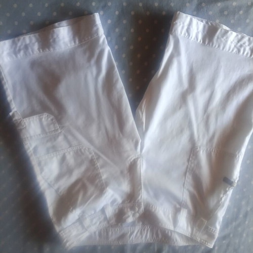 Women's Bermuda shorts new, size S, white