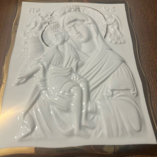 Icon of Virgin Mary with Child porcelain and gold like new
