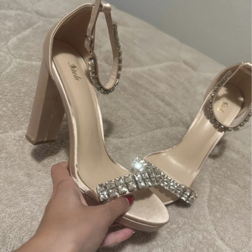 Heels like new with rhinestones, size 40.5