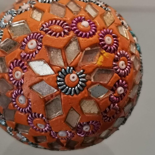 Decorative eggs used, pack of 4 pieces