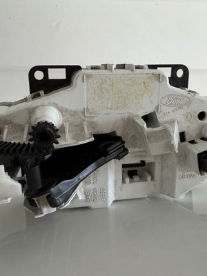 Σύστημα καλοριφέρ για Ford Fiesta 2008-2013 σαν καινούργιο