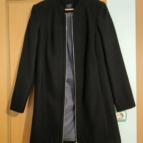 Marks & Spencer women's coat black like new, size UK12