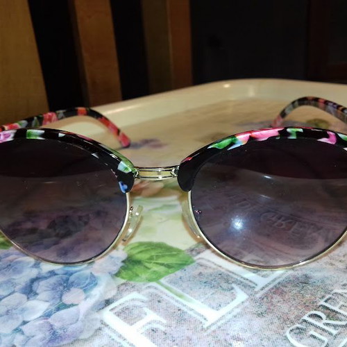 Glasses new, pack of 3, multicolored