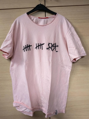 T-shirt men's/unisex pink with handmade print size L