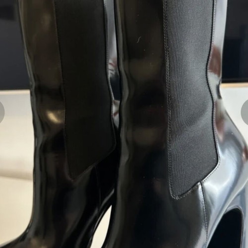 Versace platform boots like new, size 38, black