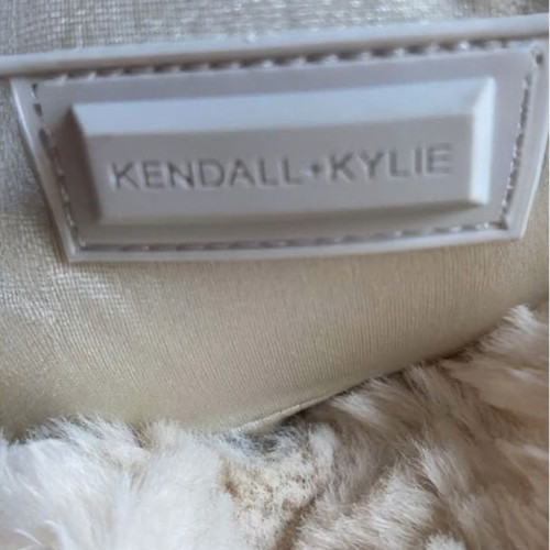 Kendall+Kylie boots size 40 like new, beige with fur lining