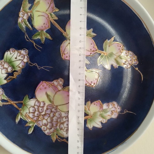 Satsuma porcelain decorative plate, cobalt blue with gold floral details