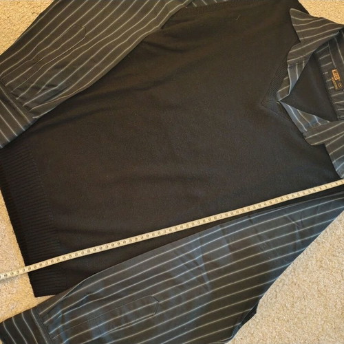 Thin black pullover like new, size M