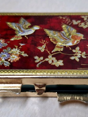 Vintage small mirror like new