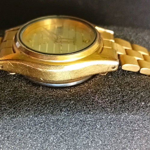 Seiko 5 automatic watch used, women's, gold