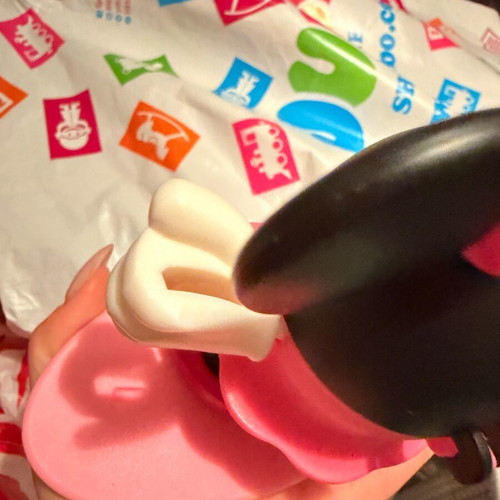 Minnie egg holder like new with spoon holder and CE