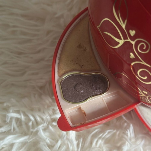 Pupa Babuska collectible makeup case like new