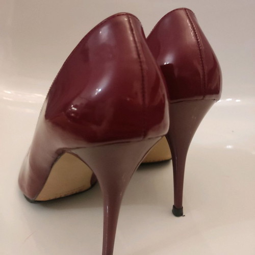 Beatrice Bordeaux patent leather pumps new size 39
