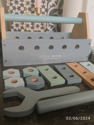 Little Dutch wooden toolbox 20 pieces used