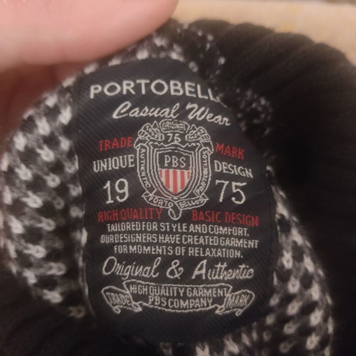 Portobello's men's turtleneck sweater size L like new, black and gray